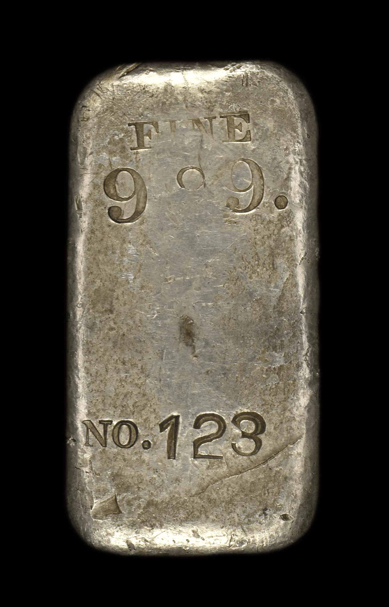 1946 U.S. Mint Philadelphia No. 123, 11.42 ozs (r)