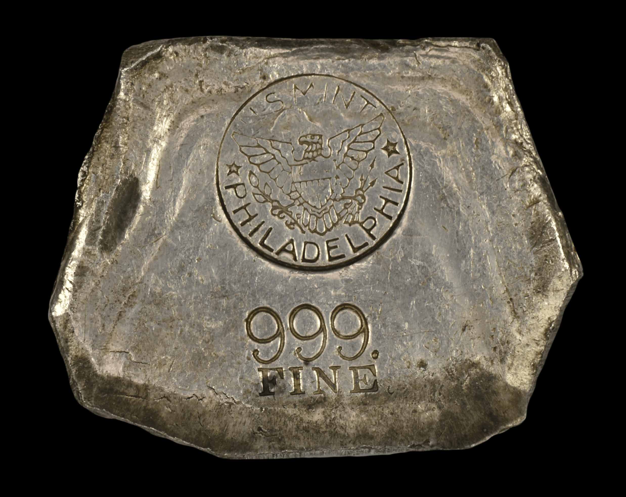 Undated U.S. Mint Philadelphia No No. 15.20 ozs (o)